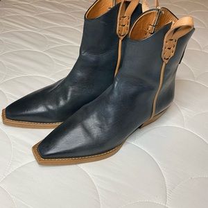 We The Free Wesley Ankle Boots Washed Black Size 6